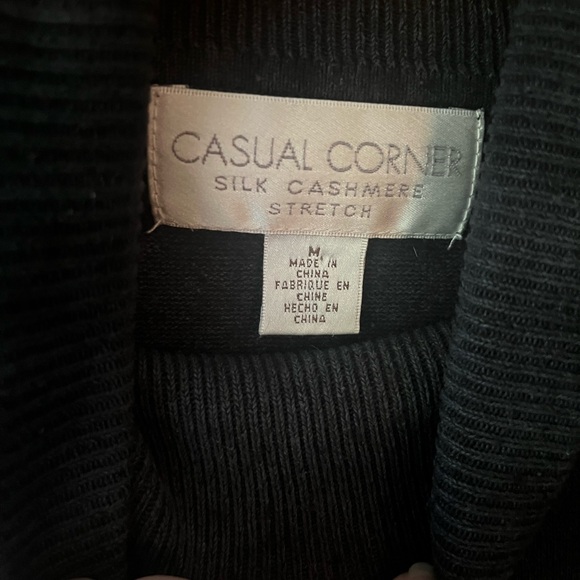 Silk Cashmere Blend Sleeveless Turtleneck Tank Top Medium by Casual Corner - Picture 6 of 9